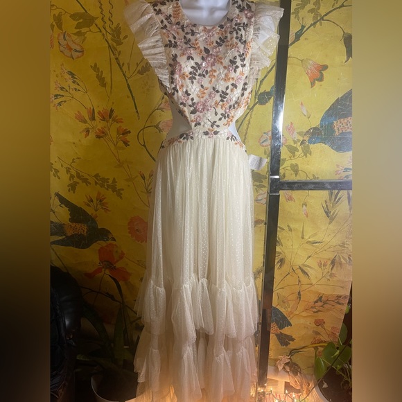 Mac Duggal 35106 Floral Embroidered Tiered Cutout Maxi Dress Size 8 - Picture 5 of 7